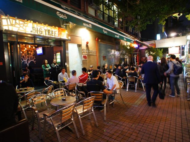 諾士佛臺 Knutsford Terrace